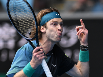 的球员不仅 的球员不仅