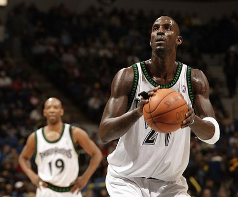 打破了场上 打破了场上