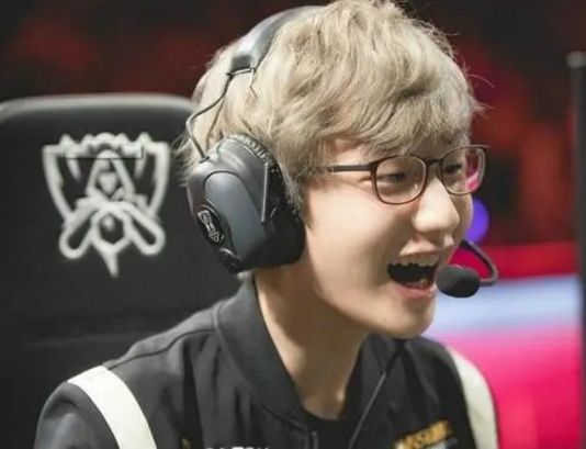 赛季表现 赛季表现