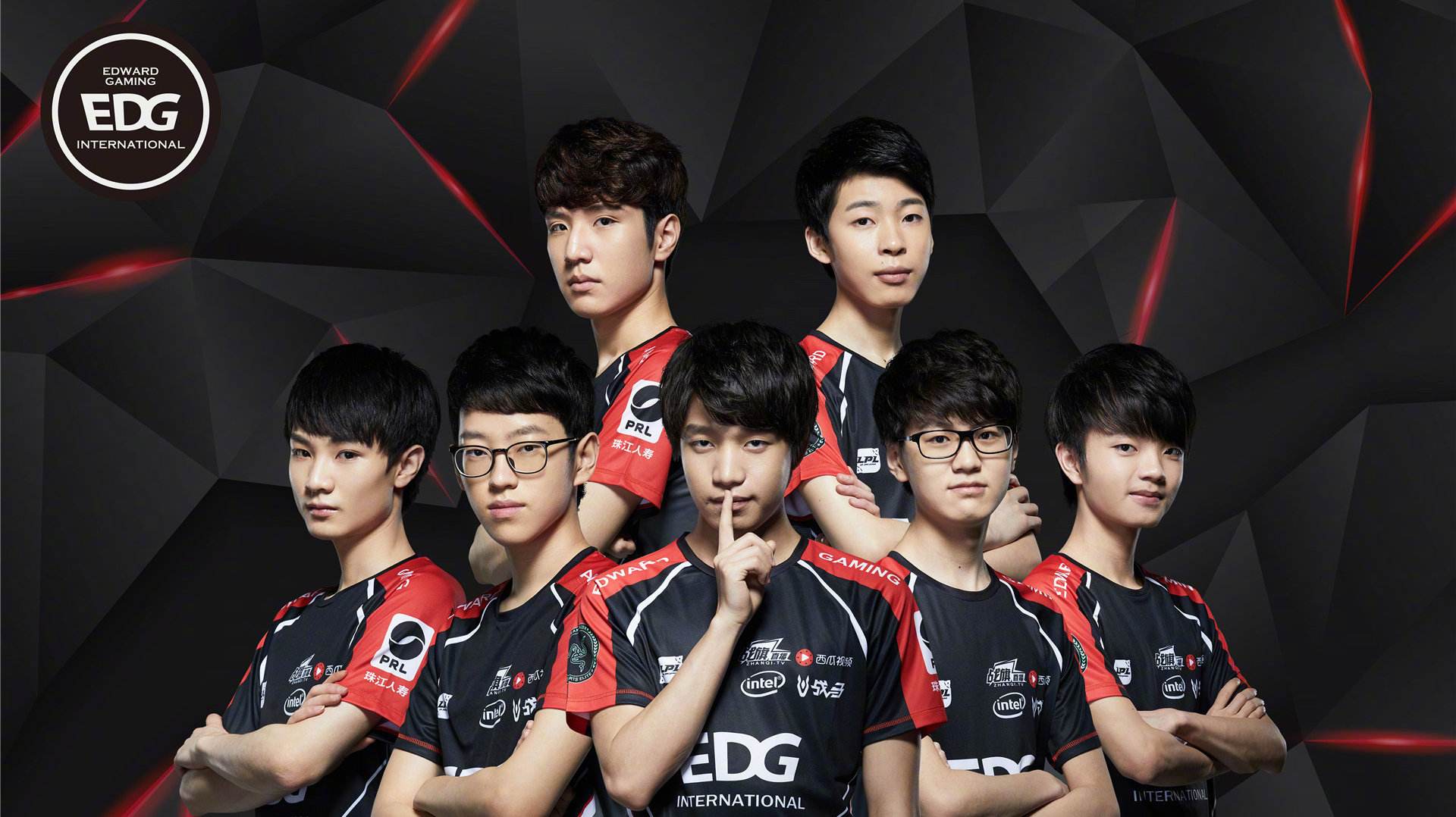 从经济学角 从经济学角